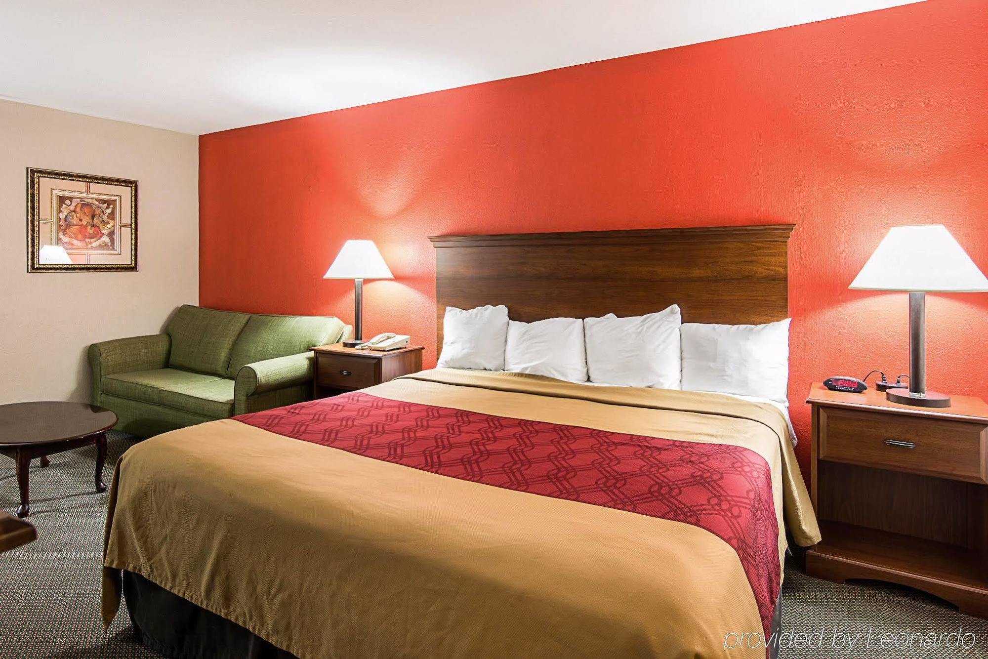 Econo Lodge Andrews Afb Clinton Buitenkant foto